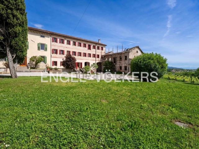 Casa in vendita a Conegliano, Veneto