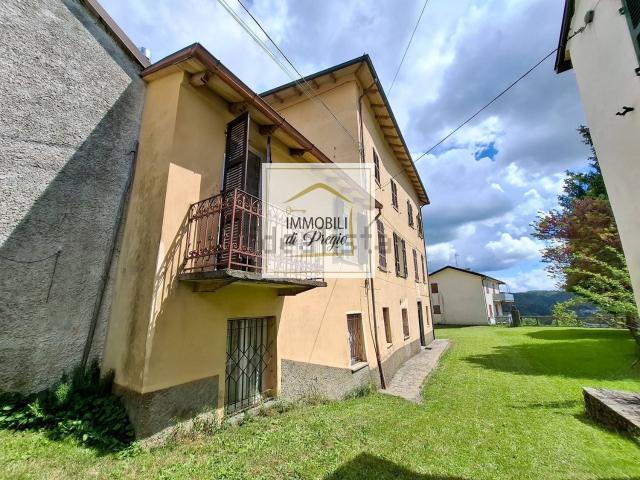Casa in vendita a Borio, Bedonia