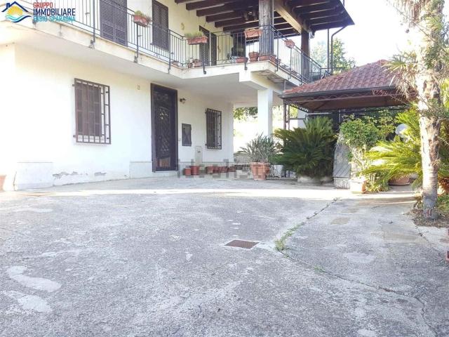 Casa in vendita a Avezzano-Sorbello, Sessa Aurunca
