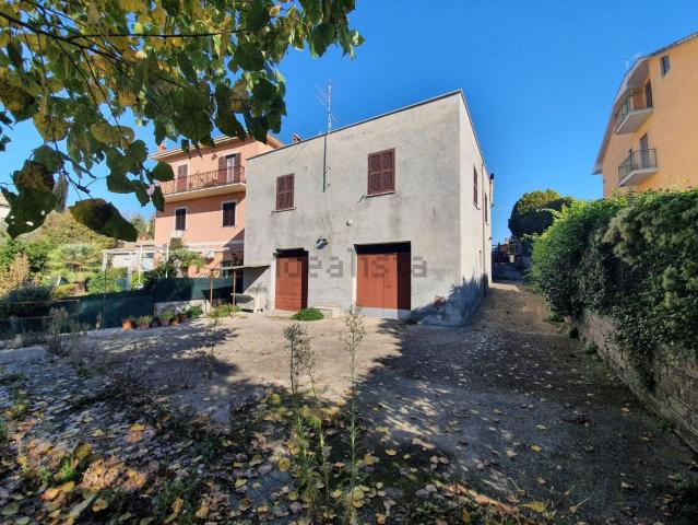 Casa in vendita a Roma Capitale, Lazio