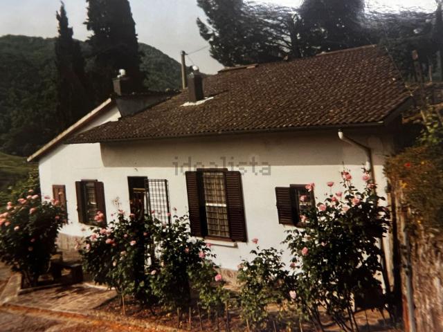 Casa in vendita a Vernio
