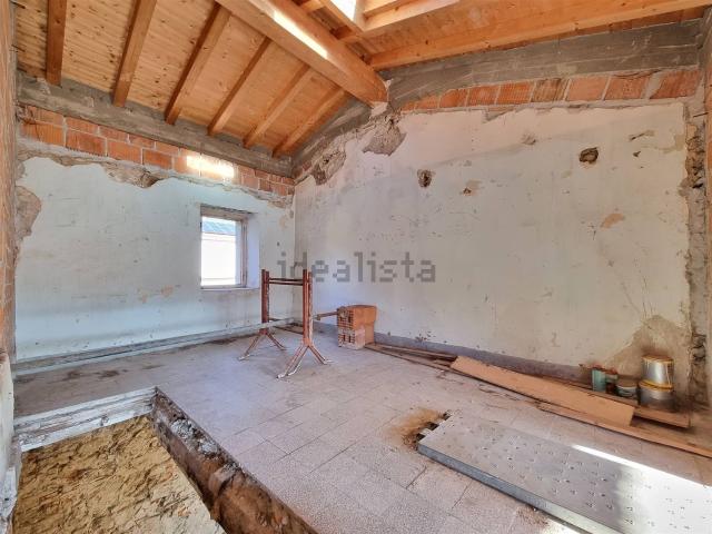 Casa in vendita a Montebello, Camaiore