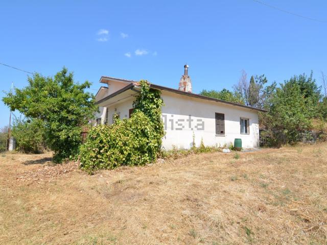 Casa in vendita a Rocca San Felice, Campania