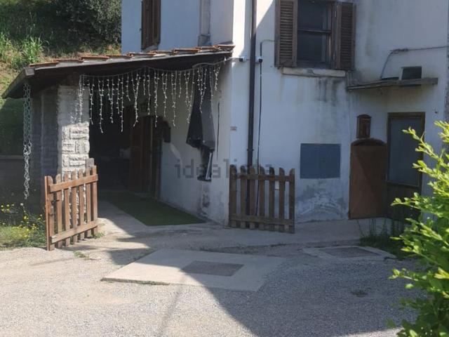 Casa in vendita a Capolona, Toscana