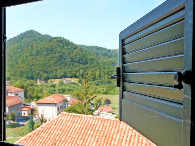 Casa in vendita a Avosso, Casella