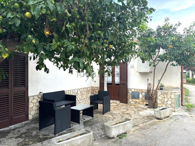 Casa in vendita a Valderice, Sicilia