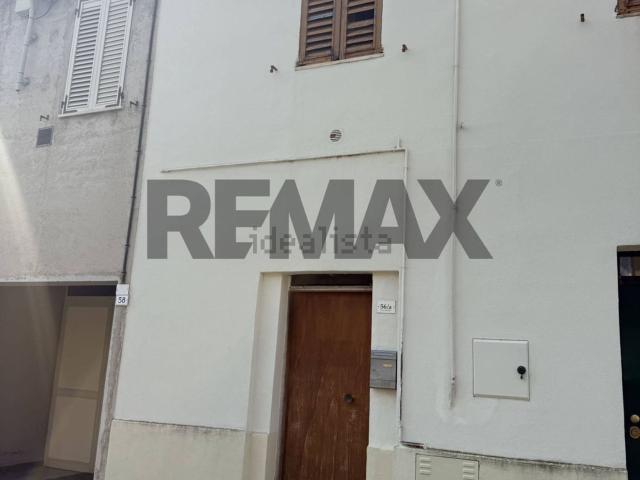 Casa in vendita a Marche, Ancona