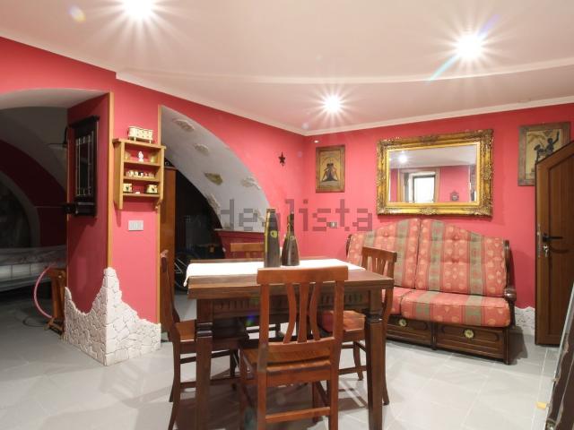 Casa in vendita a Montenero di Bisaccia, Molise