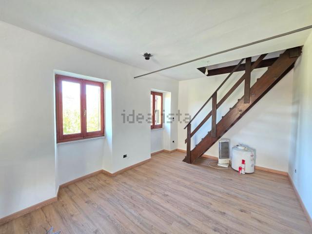 Casa in vendita a Brugnato, La Spezia