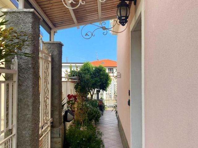 Casa in vendita a Taggia, Arma Di Taggia