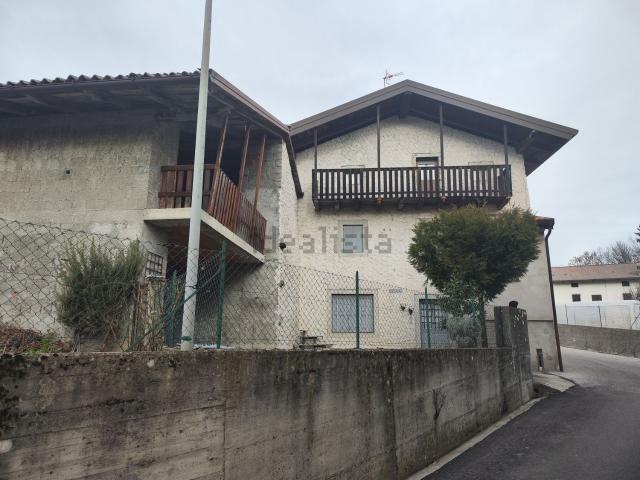 Casa in vendita a Colza, Enemonzo / Enemonç