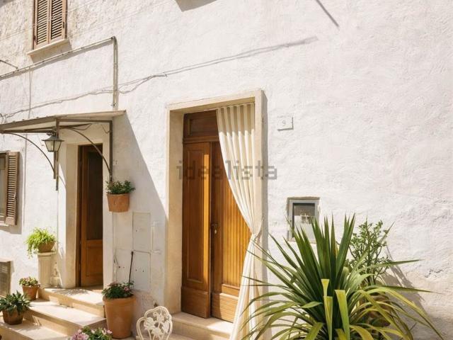 Casa in vendita a Scurcola Marsicana, L'Aquila