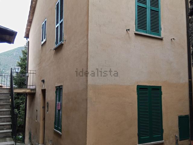 Casa in vendita a Acquasparta, Umbria