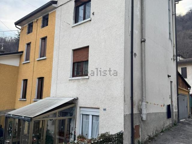 Casa in vendita a Piovene Rocchette, Veneto