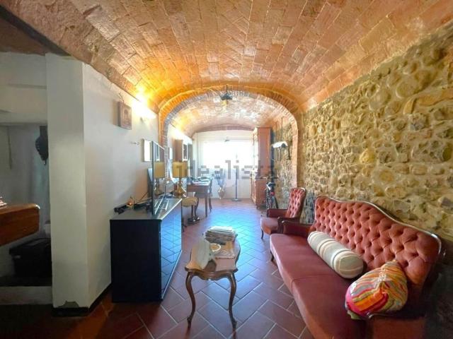 Casa in vendita a San Vincenzo a Torri, Scandicci