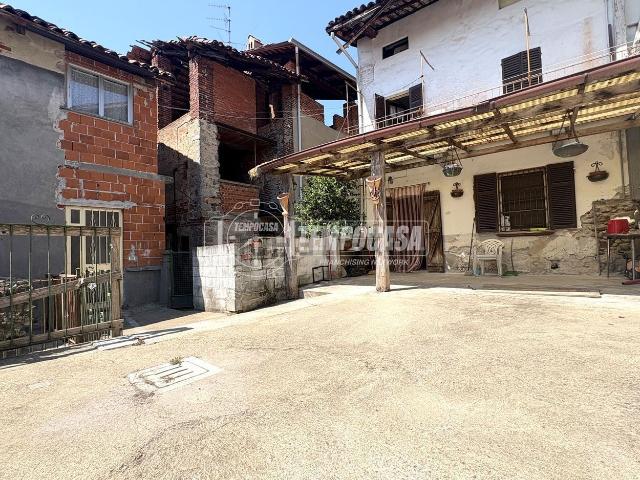 Casa in vendita a Mino, Piemonte