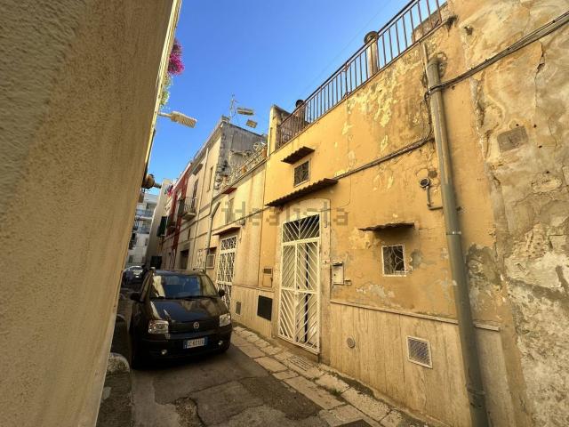 Casa in vendita a Puglia, Bari