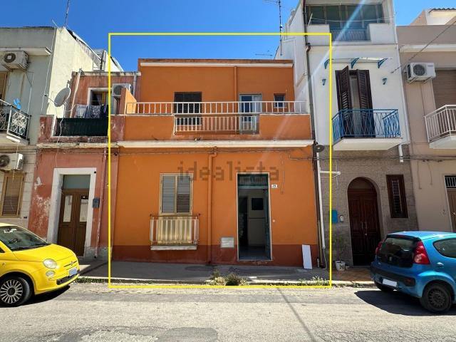 Casa in vendita a Avola, Siracusa