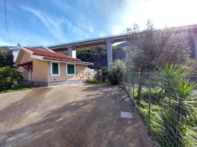 Casa in vendita a Calabria, Cosenza