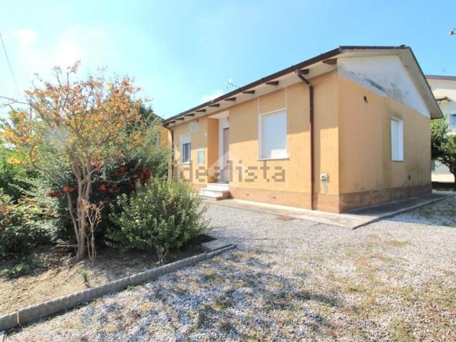 Casa in vendita a Gattolino, Cesena