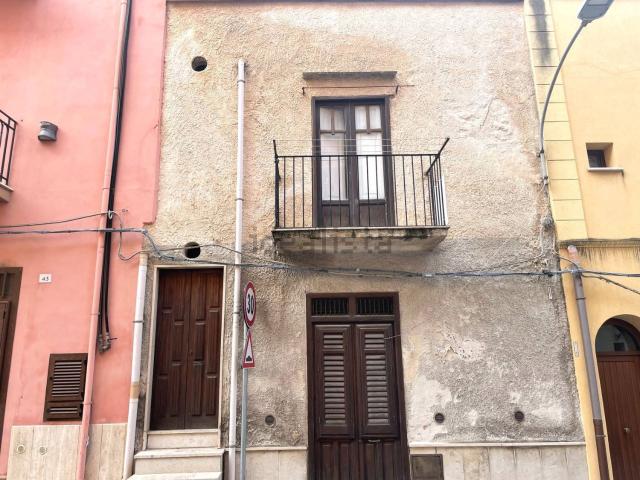 Casa in vendita a Castellammare del Golfo, Trapani