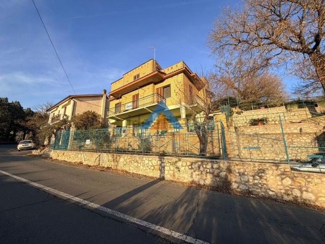 Casa in vendita a Archileggi, Amelia