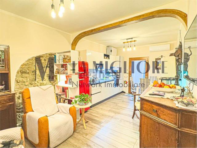 Casa in vendita a Bizzarrino, Montevettolini