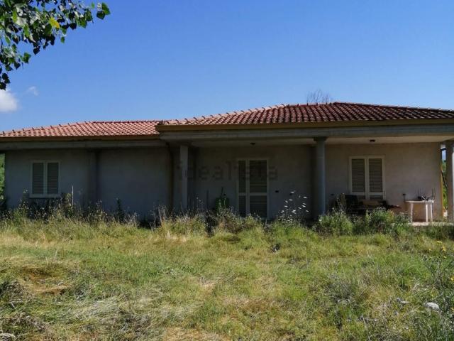 Casa in vendita a San Silvestro, Cassino