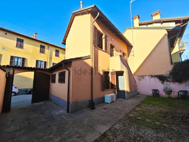 Casa in vendita a Castelletto, Abbiategrasso