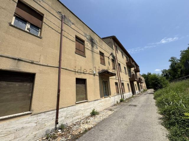 Casa in vendita a Montorio al Vomano, Teramo