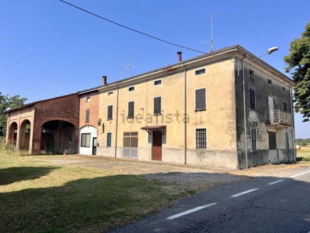 Casa in vendita a Borgonovo, Sissa