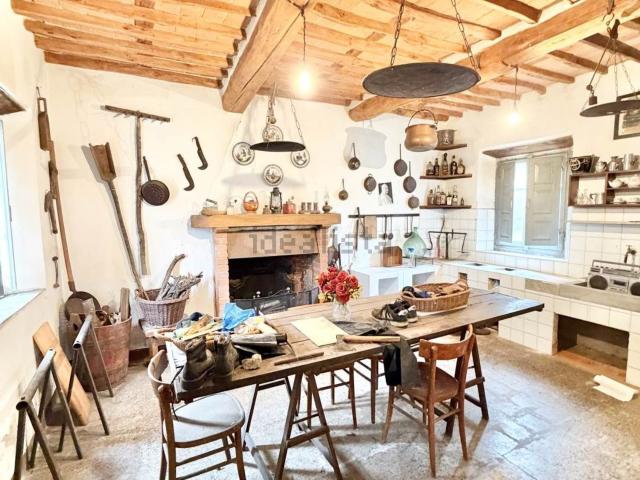 Casa in vendita a Massarosa, Toscana