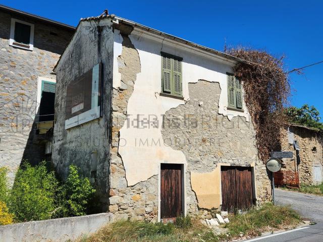 Casa in vendita a Soldano, Liguria
