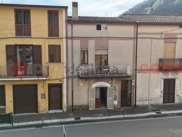 Casa in vendita a San Martino Valle, Campania