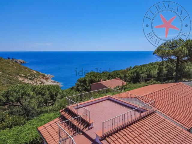 Casa in vendita a Capoliveri, Toscana