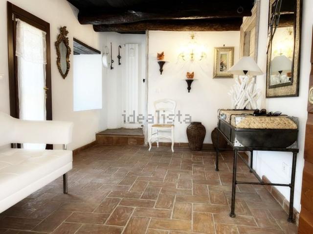 Casa in vendita a Lenola, Lazio