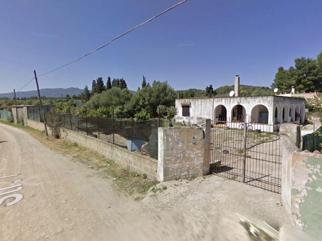 Casa in vendita a Sarroch, Sardigna/Sardegna
