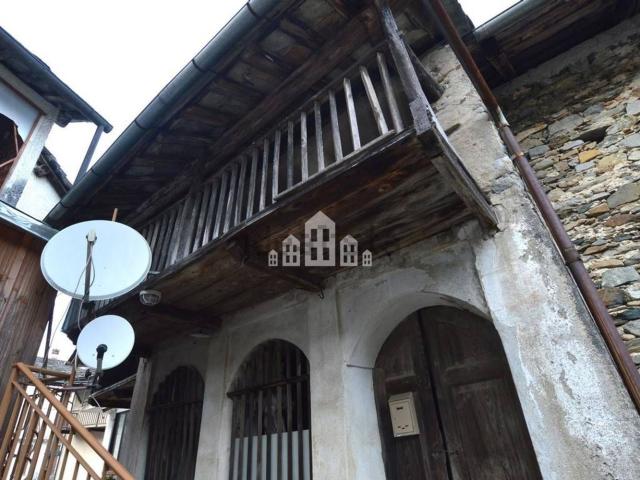 Casa in vendita a Valchiusa, Piemonte