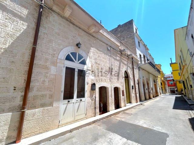 Casa in vendita a Puglia, Bari