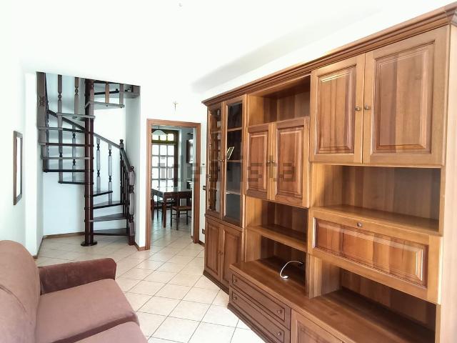 Casa in vendita a Cassolnovo, Lombardia