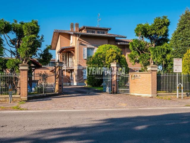 Casa in vendita a Pianura Reggiana, Re