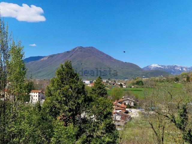 Casa in vendita a Zugliano, Veneto