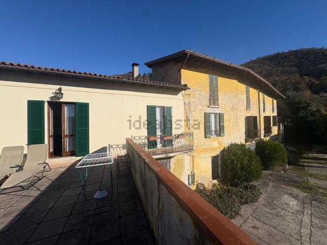 Casa in vendita a Navezze, Gussago
