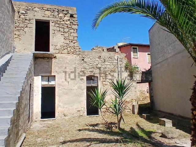 Casa in vendita a Dolianova, Sardigna/Sardegna