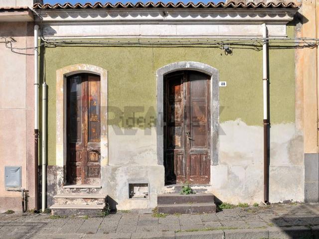 Casa in vendita a Piedimonte Etneo, Sicilia