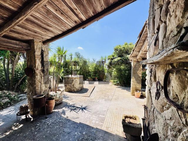 Casa in vendita a Piazza, Sicilia