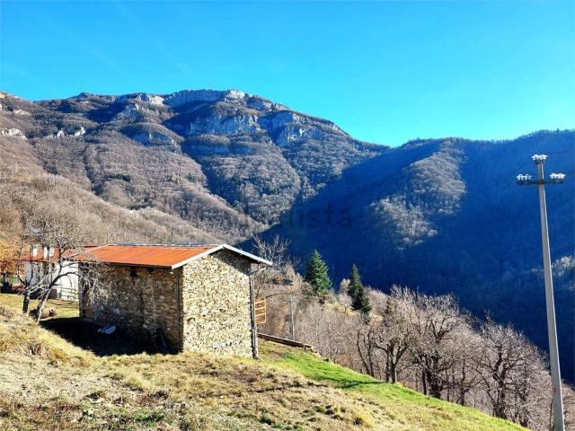 Casa in vendita a Alpisella, Ormea