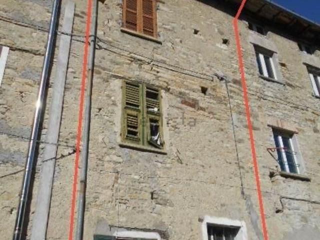 Casa in vendita a Piemonte, Alessandria