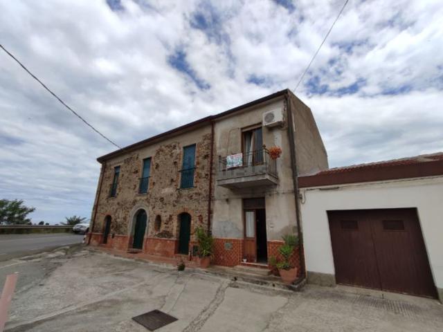 Casa in vendita a Piscittina, Capo D'orlando