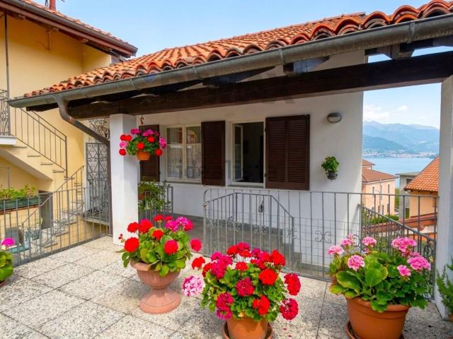 Casa in vendita a Binda, Stresa